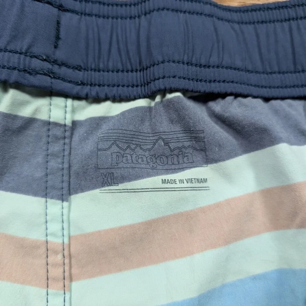 Patagonia Wavefarer Volley Shorts Men's Size XL Striped Board Swim Trunks